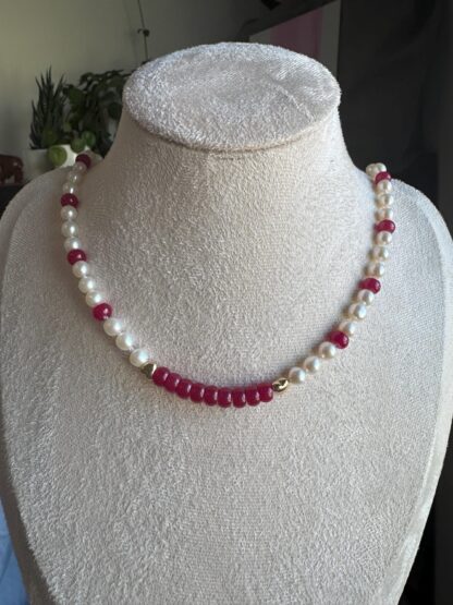 Ruby, Natural Pearls and Gold Hearts Necklace - Image 7