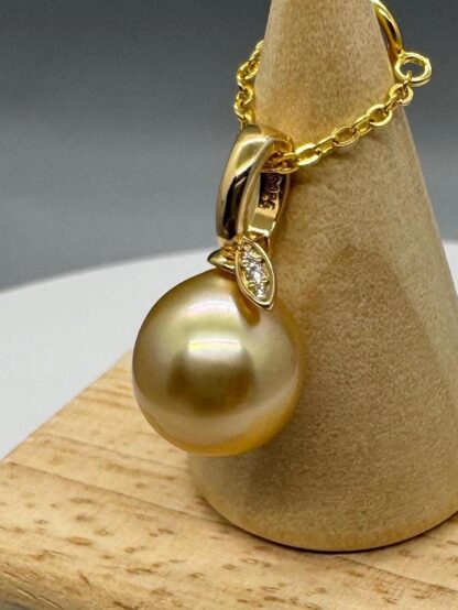 Natural South Sea Golden Pearl(10-11 x 11-12mm) S925 Fruit Pendant 50 cm + 5cm Box Chain Included - Image 4