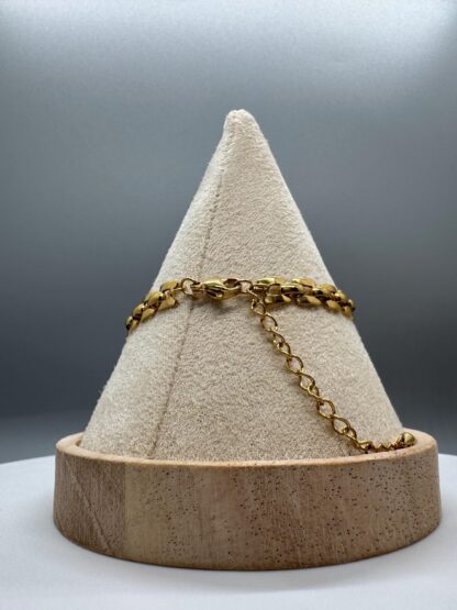 Handcrafted Chain Bracelet in Gold or Silver - Image 8