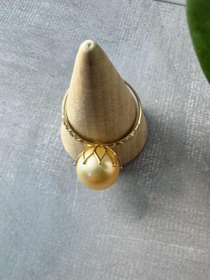 South Sea Golden Pearl Ring – 18K Solid Gold, Lotus Setting, Diamond Accents, Certified, Size US 7.5 - Image 4